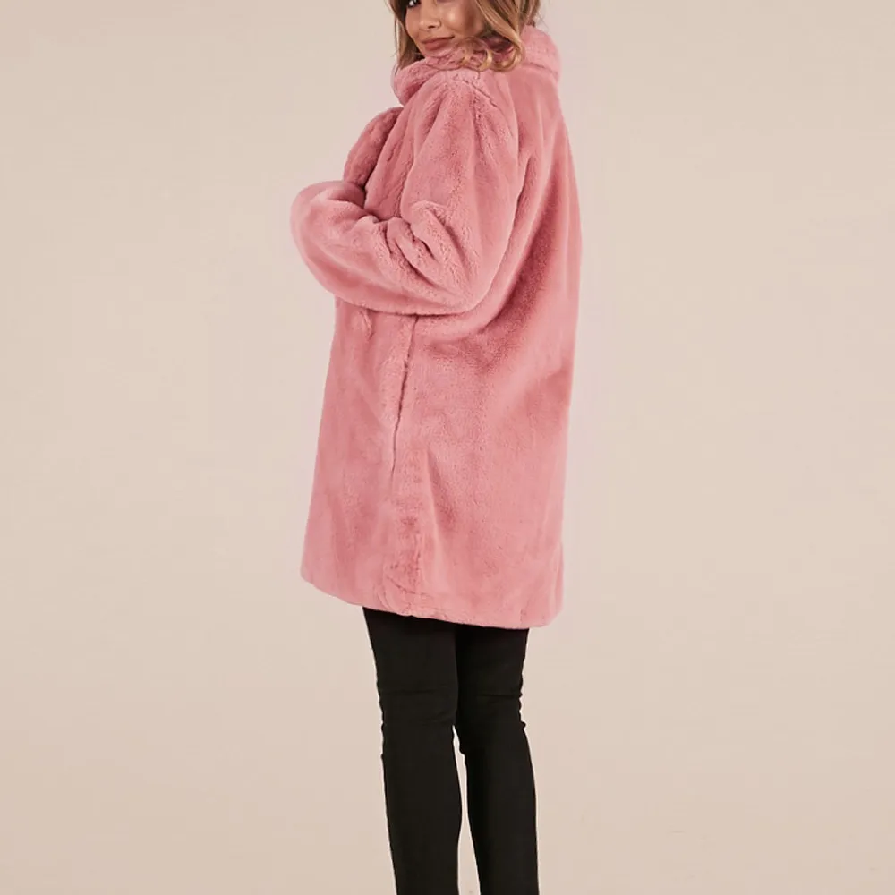 Ursula® | Modern and minimalist winter garment.