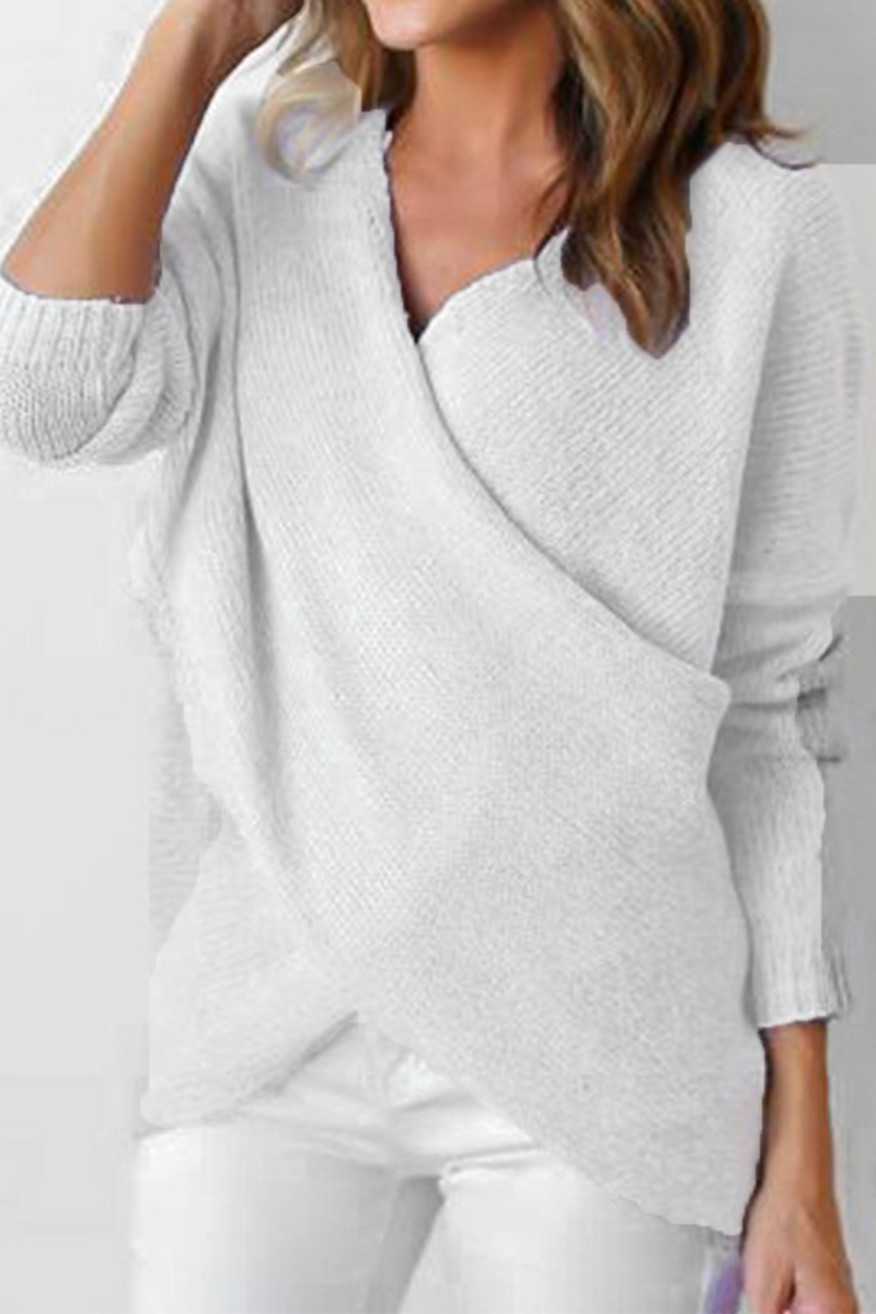 Jacinta | Timeless and elegant winter top