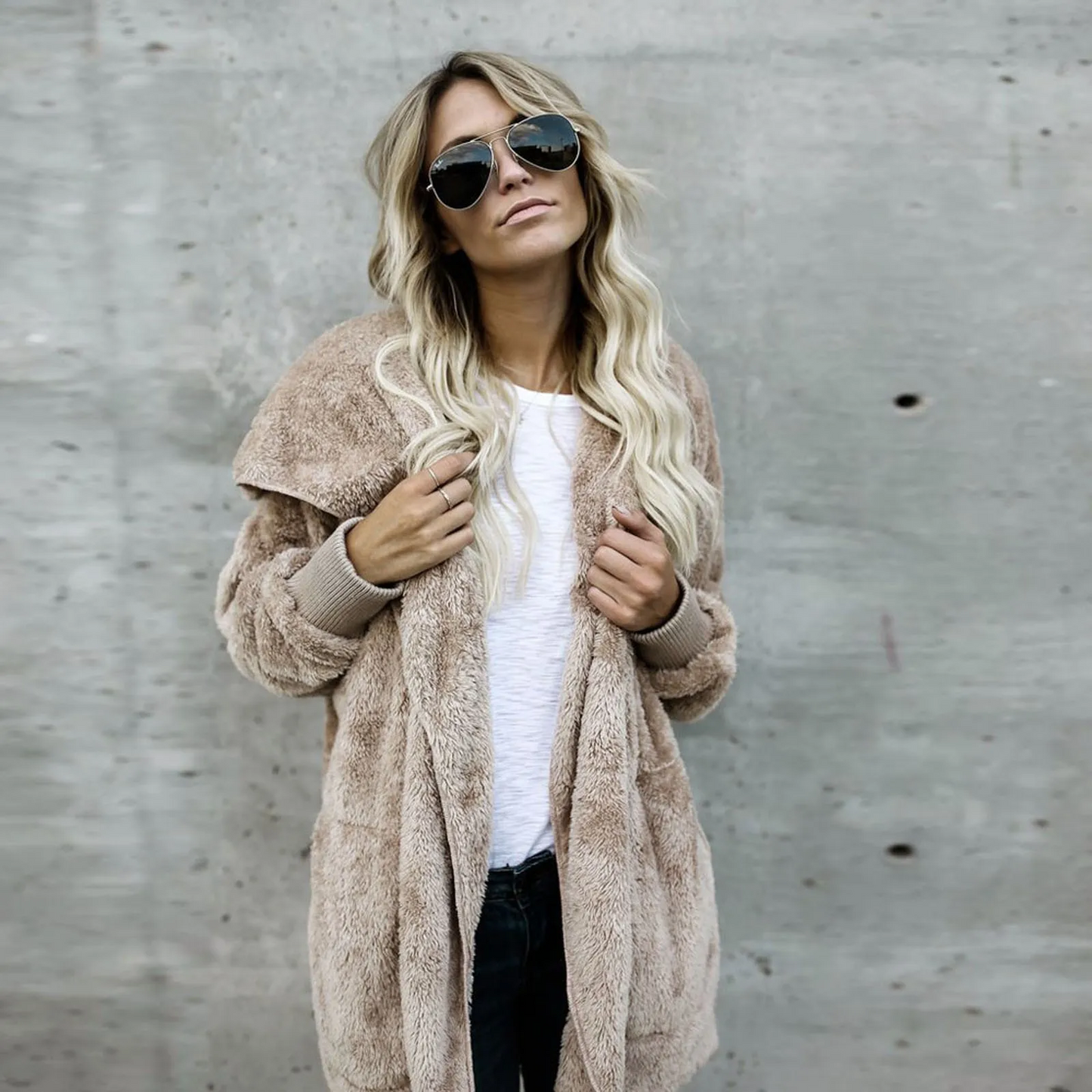 Mariana | Classic and elegant winter garment