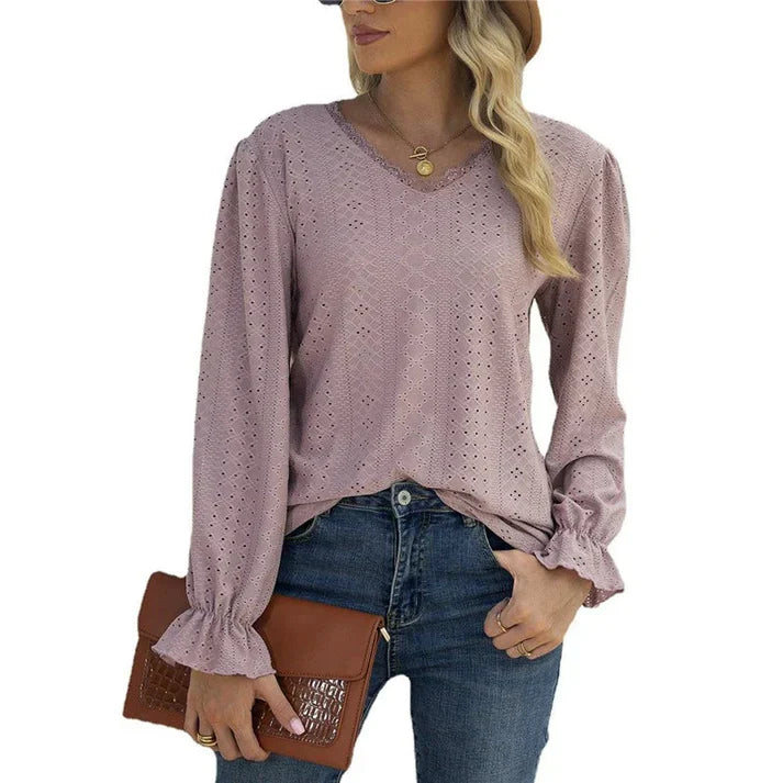 Pilar | Effortless and chic winter blouse