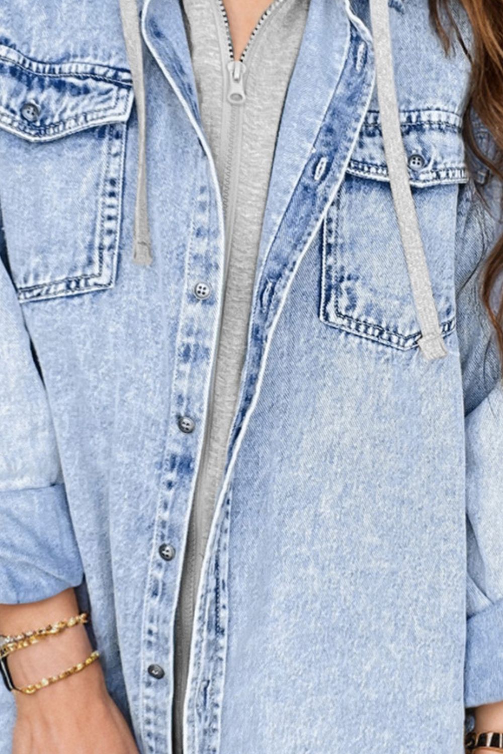 Aurora | Long-sleeved distressed button-down denim jacket