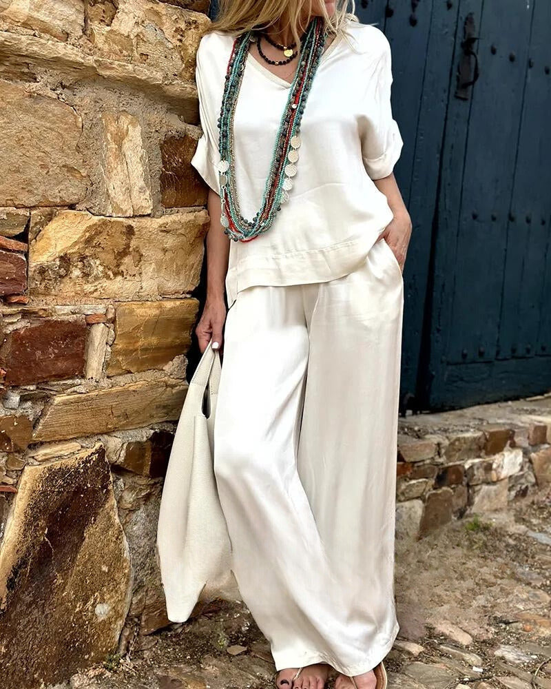 Brunella® | Heavenly White Blouse And Trousers Set With An Elegant Look