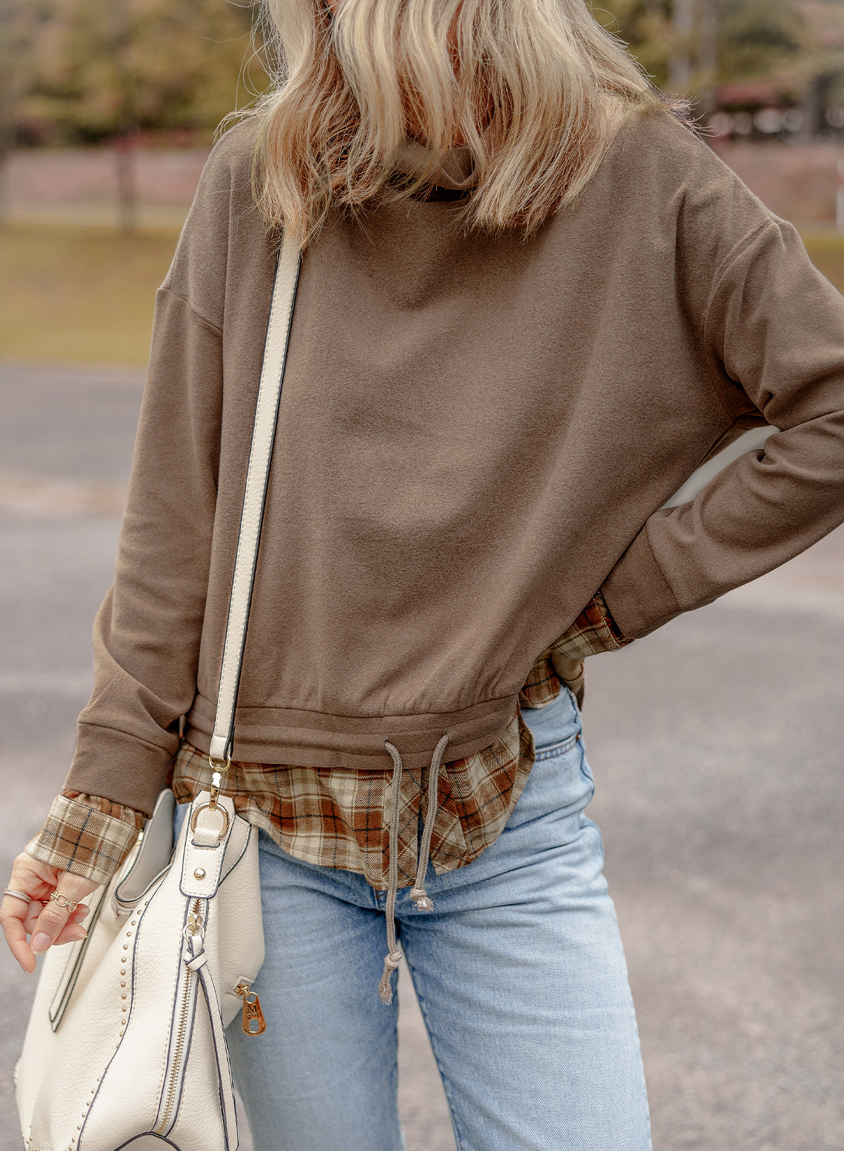 Soledad | Simple and stylish winter blouse