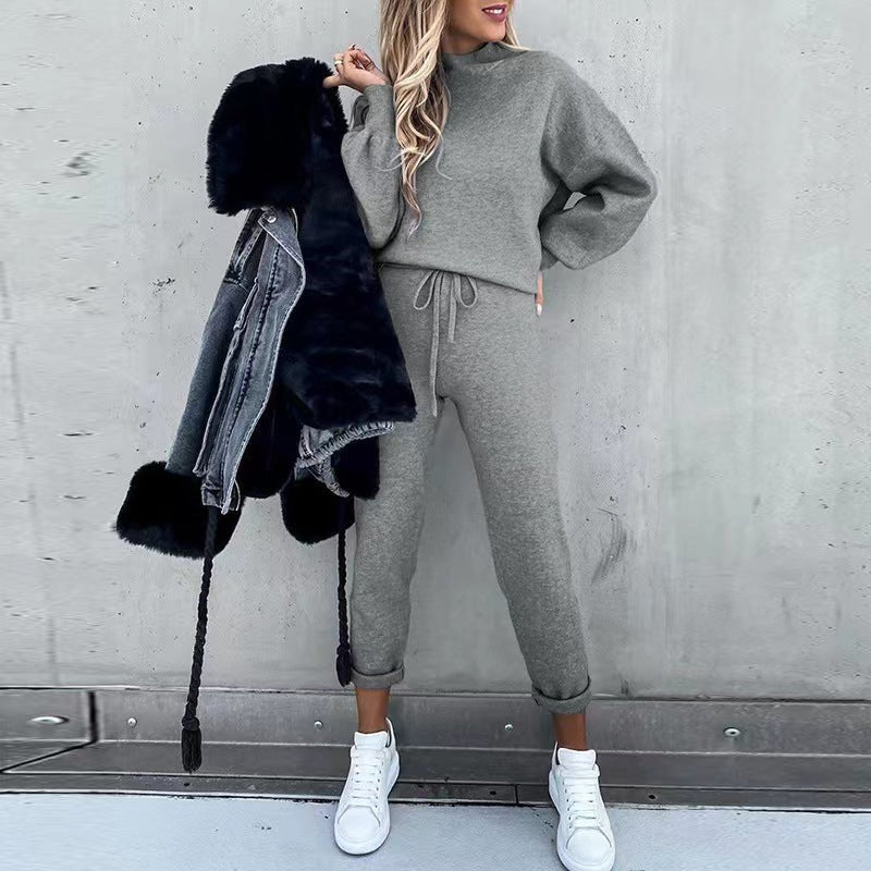 Gloria | Elegant and stylish suit for women