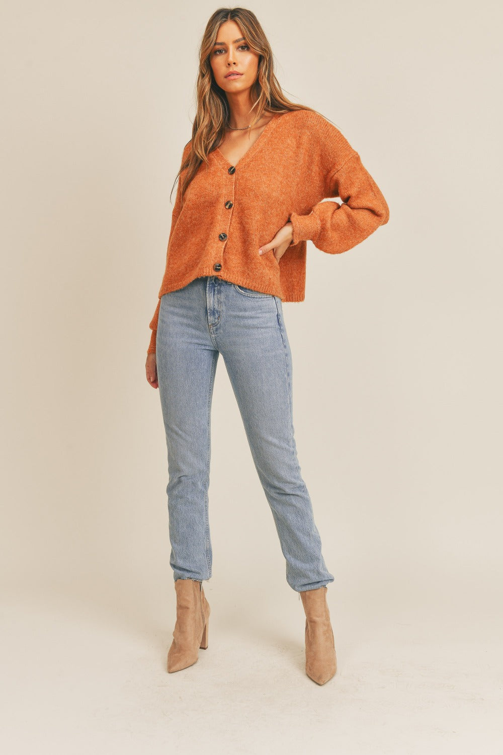Carla | MABLE long-sleeved cardigan with button placket
