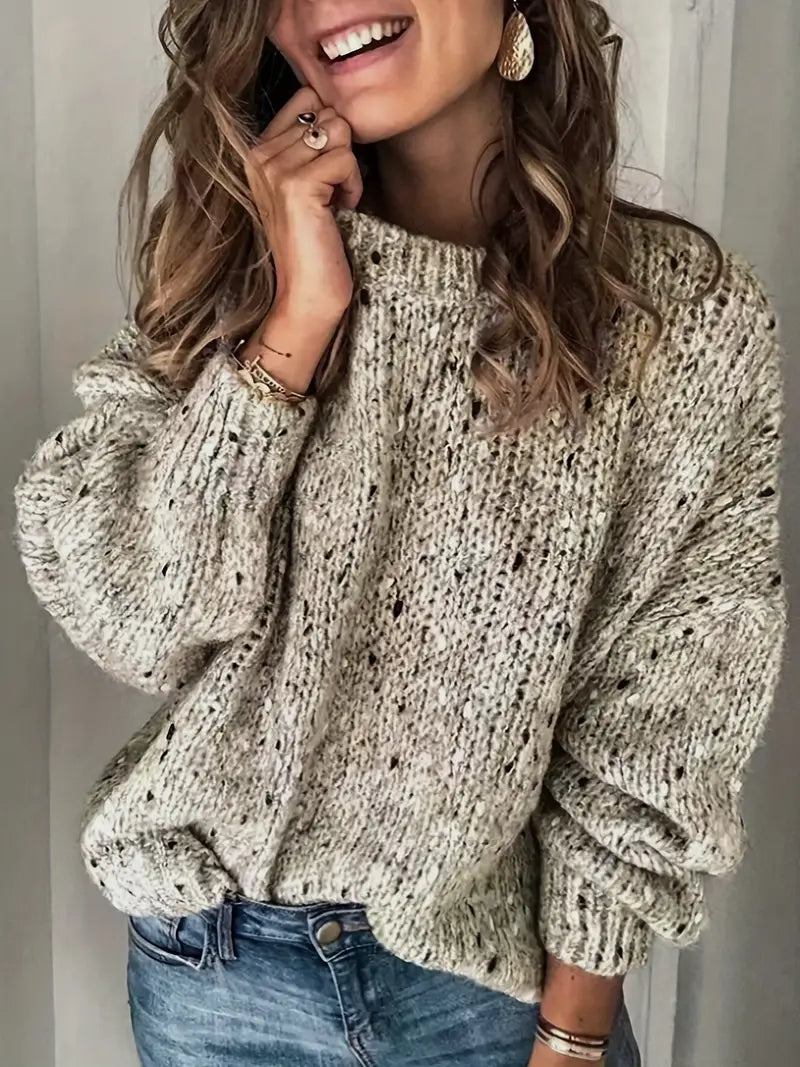 Monica | Fashionable and minimalist winter sweater