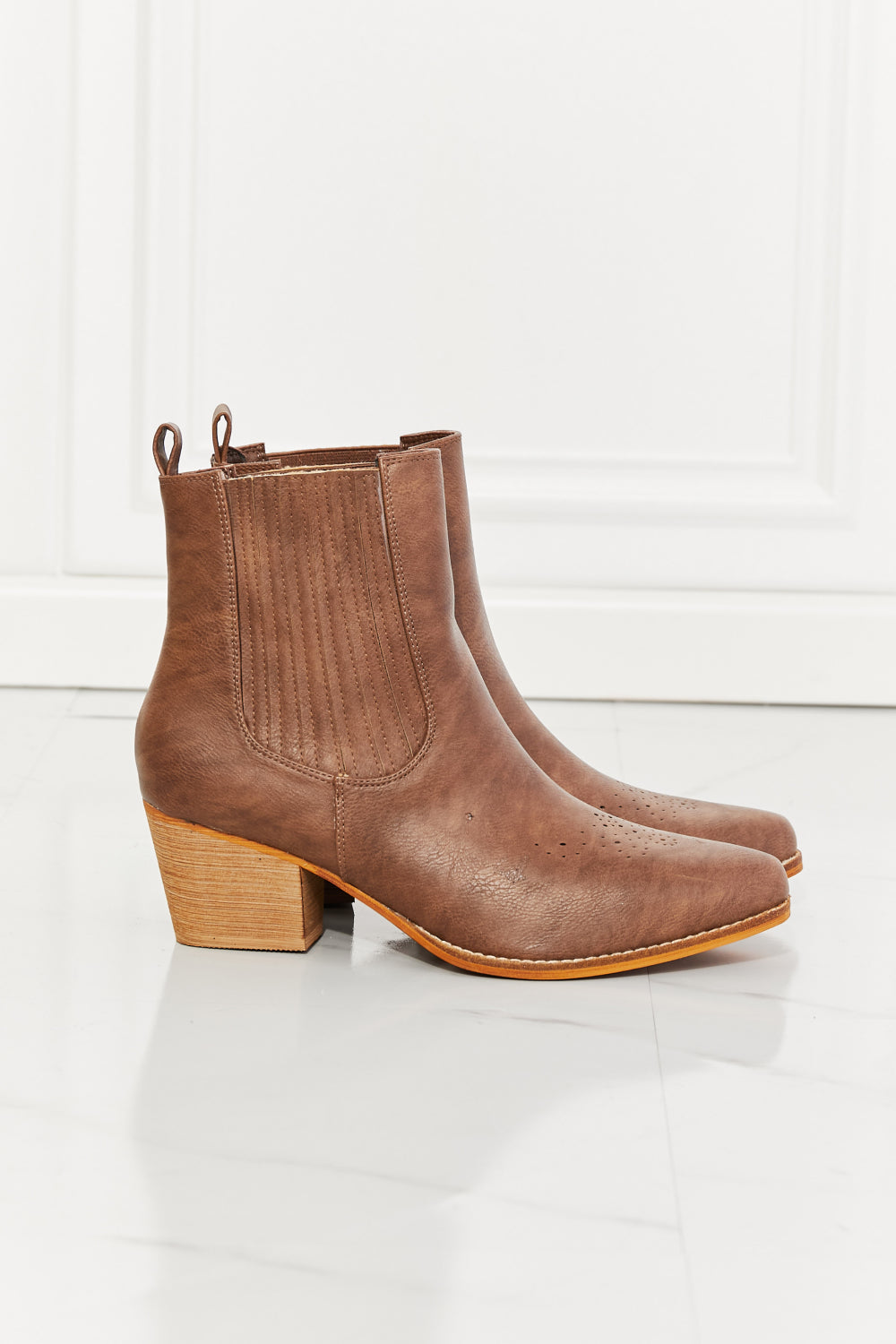 Dolores | High quality orthopedic shoes