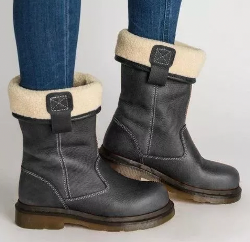 Delfina | Durable and supportive orthopedic boots