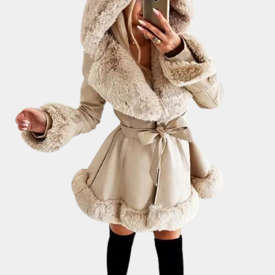 Natalia| Chic and versatile winter garment