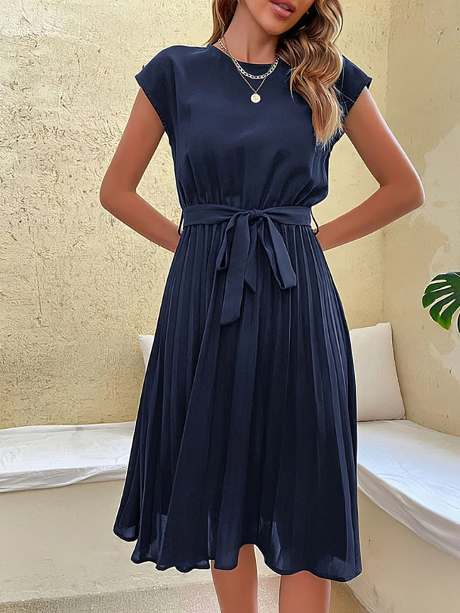 Fiona® | Chic Short-Sleeved Dress With Tie Belt