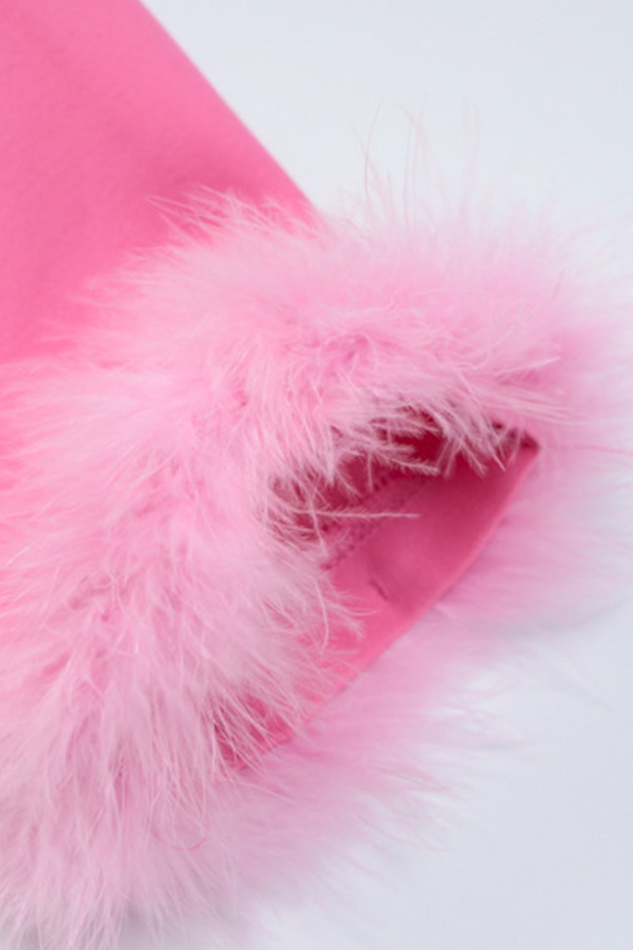 Luciana | Suit with fixed lapels and fluffy cuffs