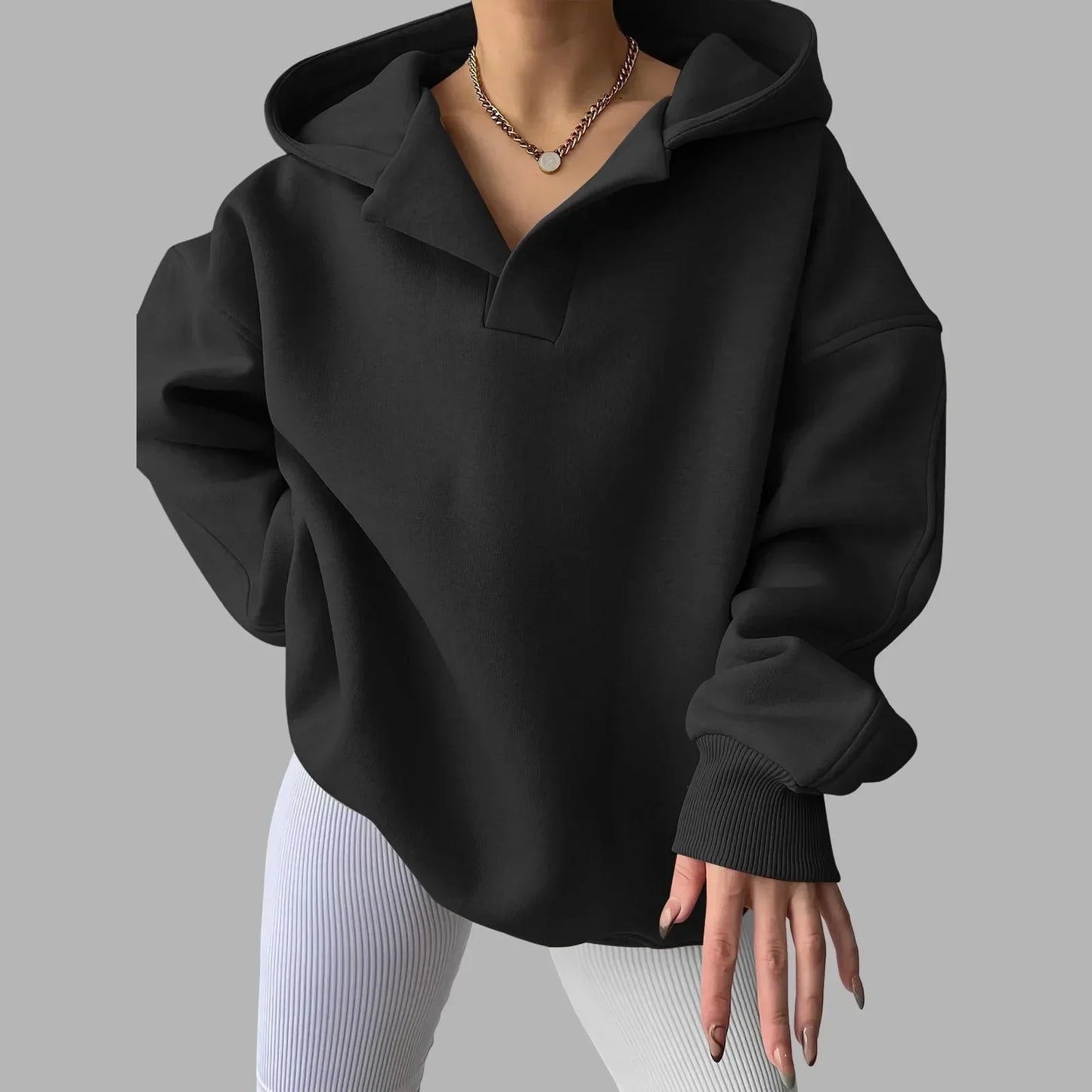 Josefa | Casual and oversized V-neck hoodie