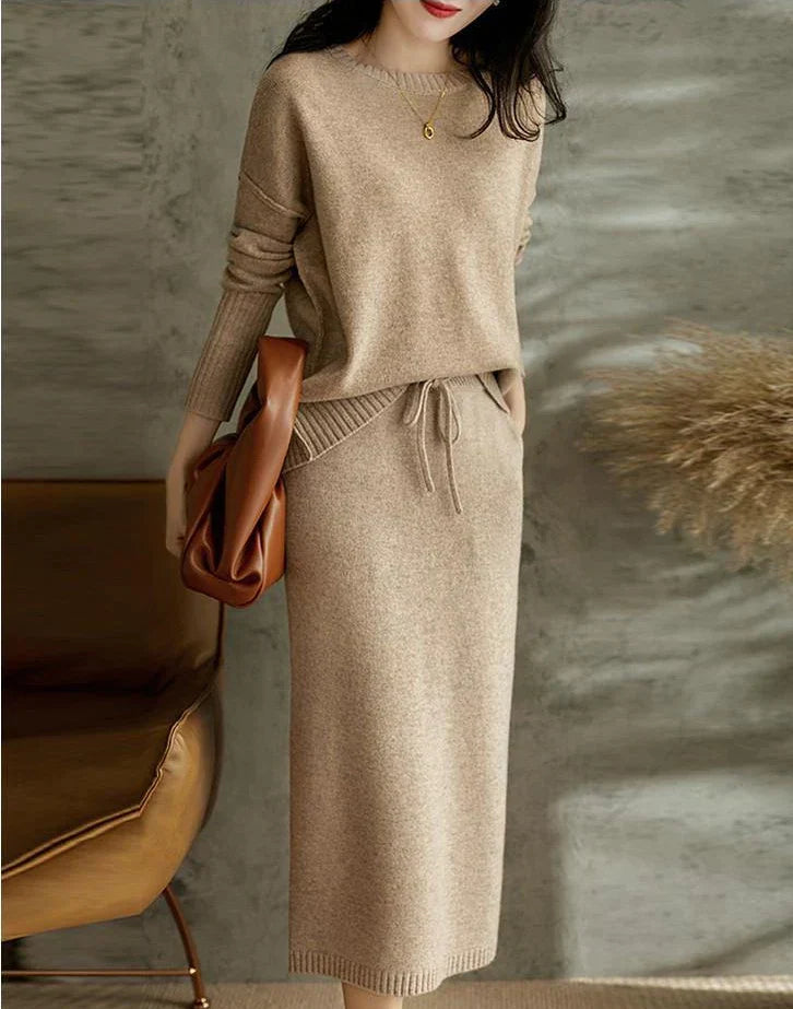 Angelica| Simple and stylish winter set