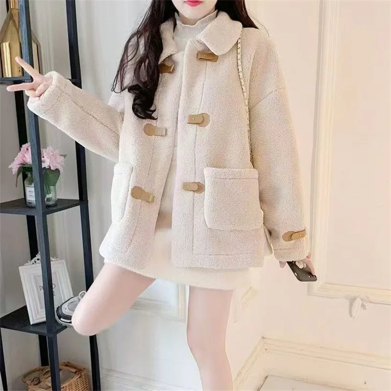 Carina| Classic and elegant winter coat