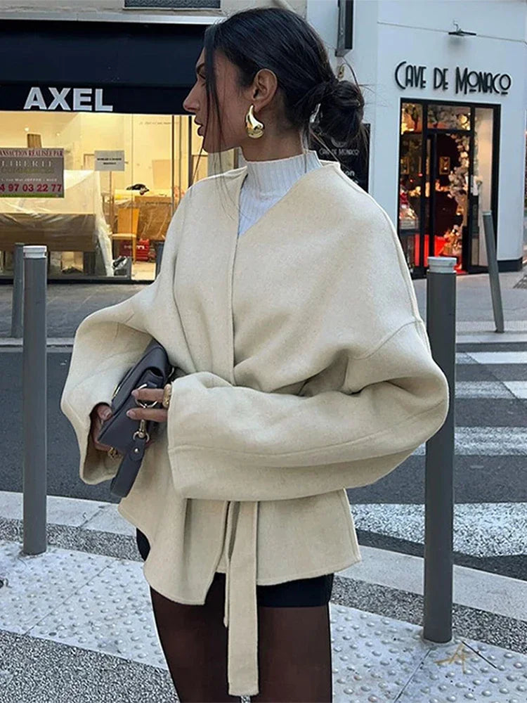 Romina | Warm vintage short coat for women