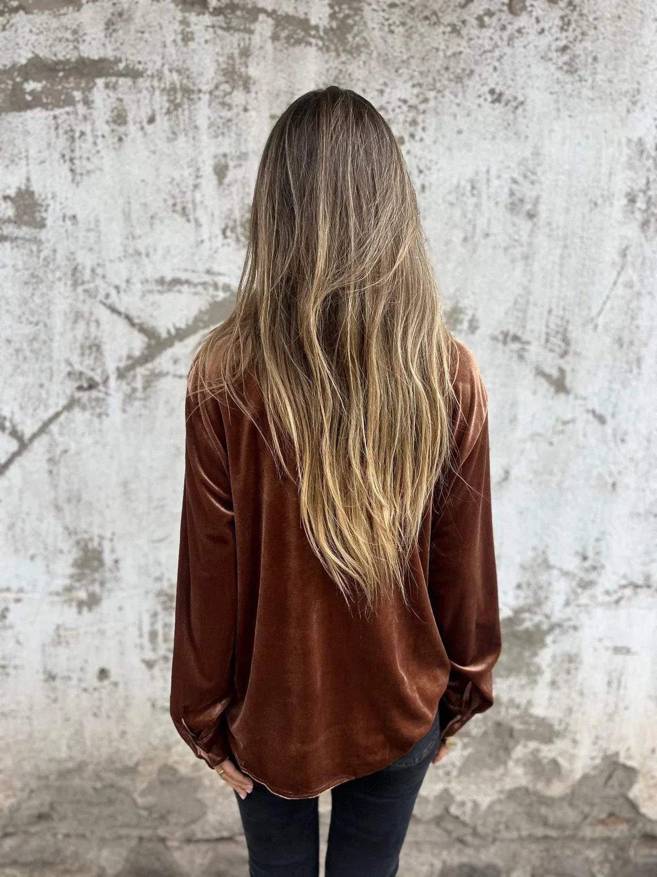 Carla® | Luxurious velvet shirt