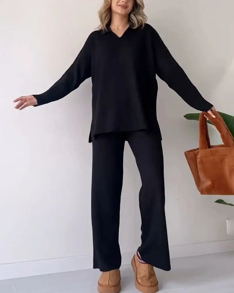 Aranza | Elegant two-piece knitted set for women with a V-neck