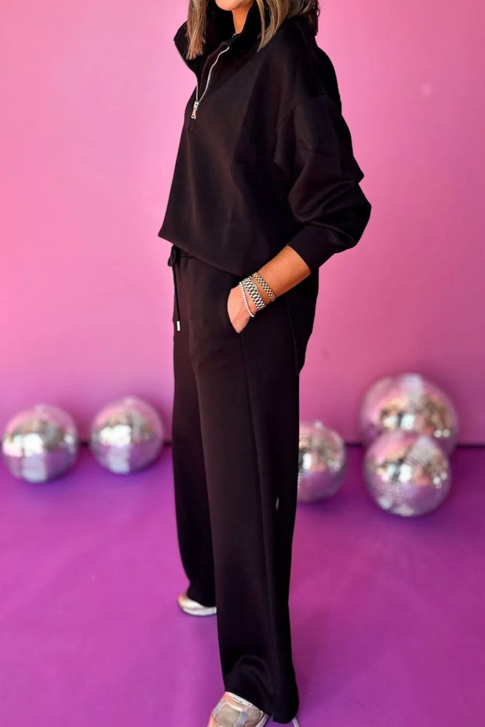 Milagros | Long sleeve top and pants set with a turtleneck and half zip