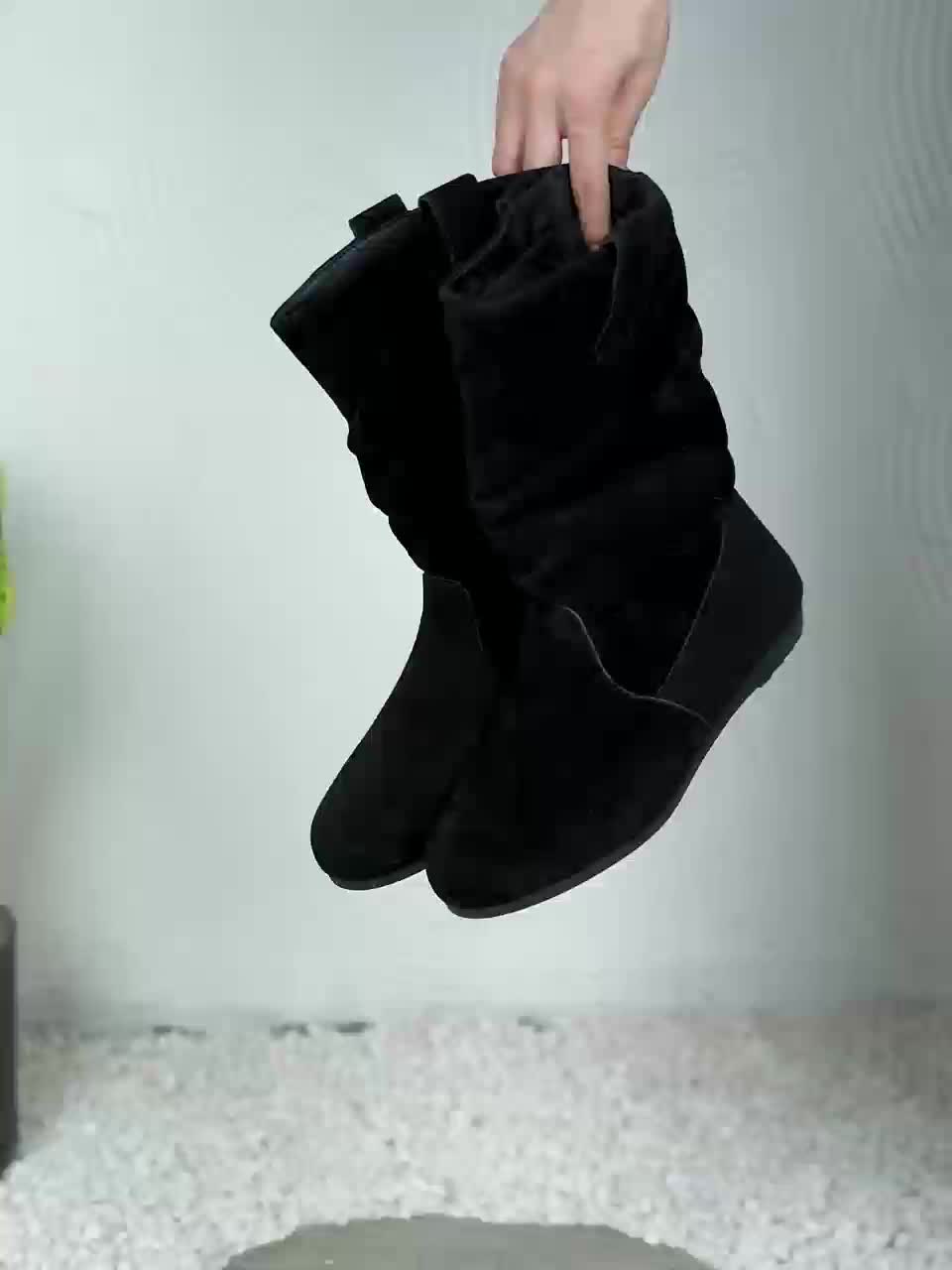 Cristina | Durable and supportive orthopedic footwear.