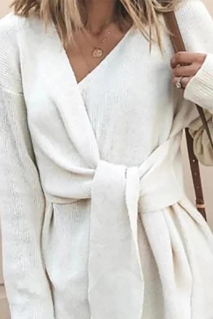 Rebeca | Timeless and stylish winter cardigan