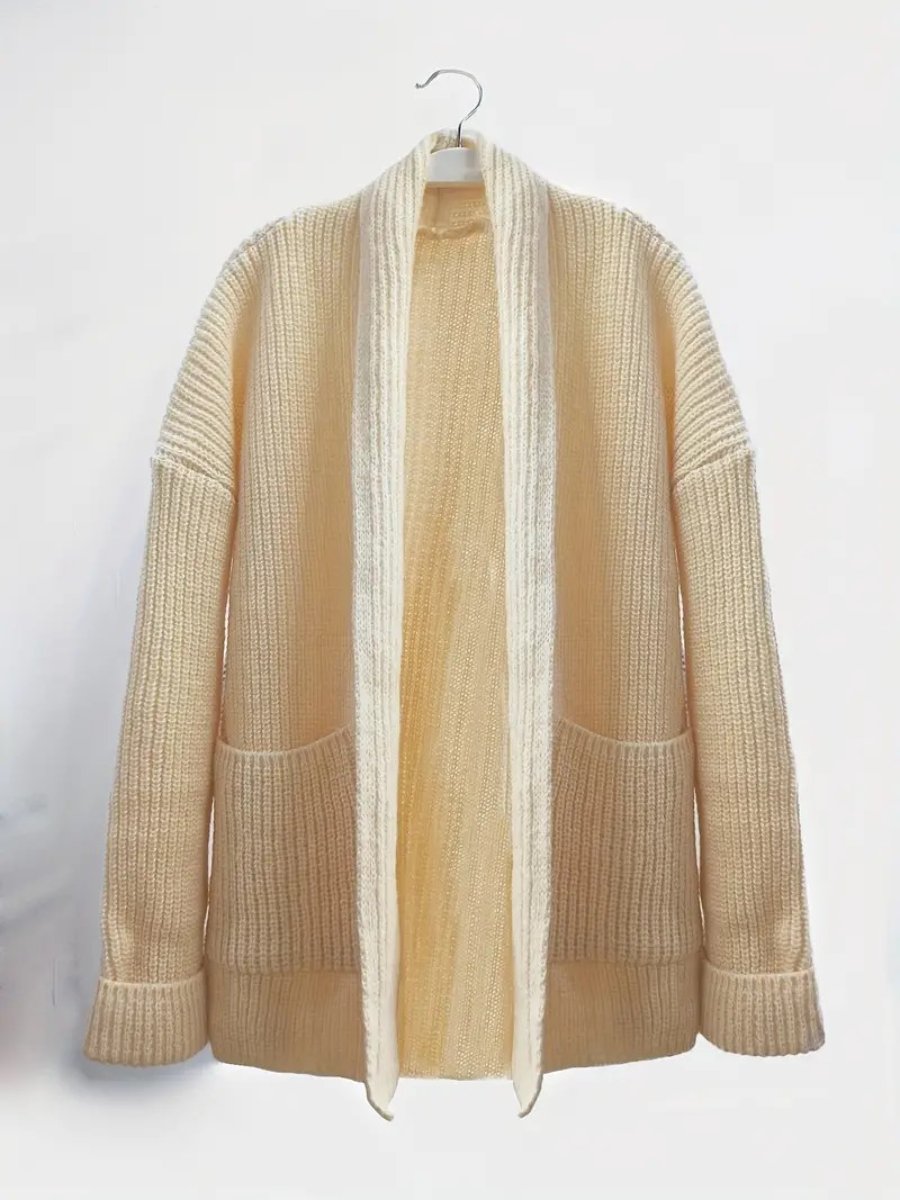 Eva | Relaxed and timeless winter cardigan