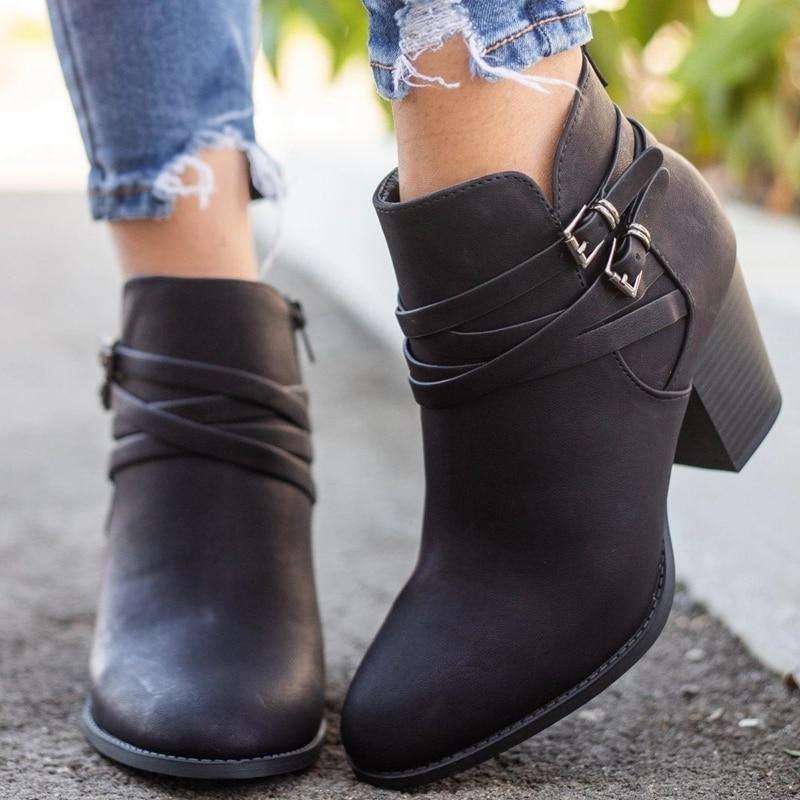 Amira | Fashionable, supportive orthopedic boots