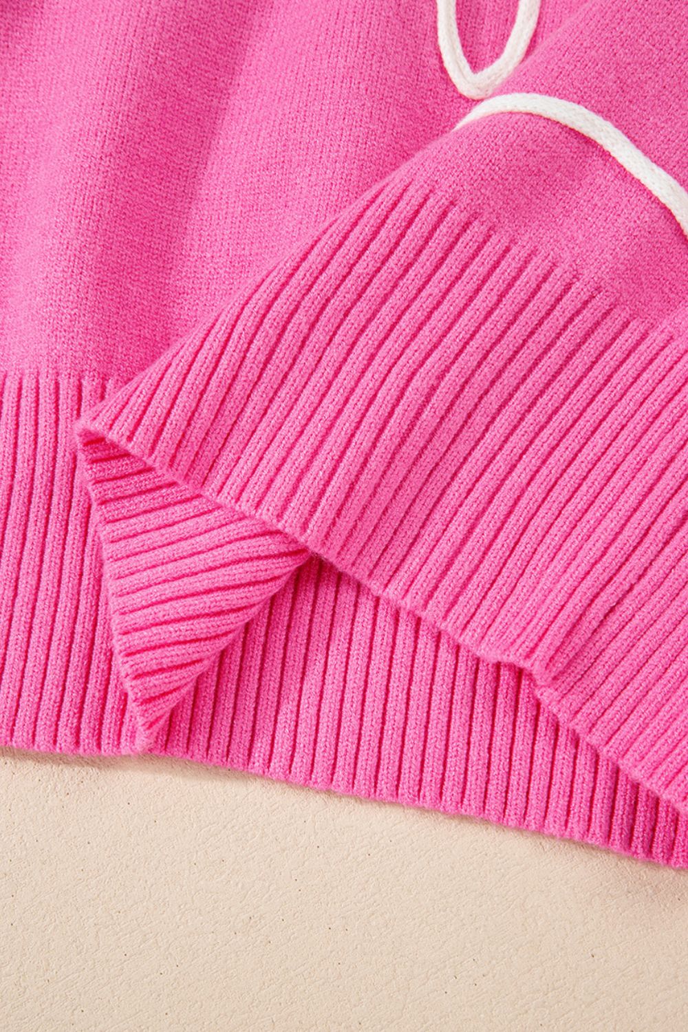 Maria José | Round neck sweater with dropped shoulder and bow