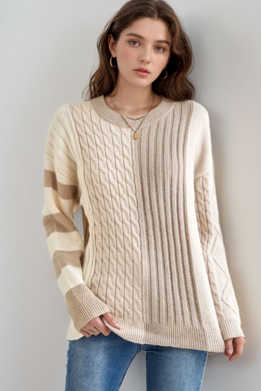 Liliana | Color block crew neck cable knit sweater