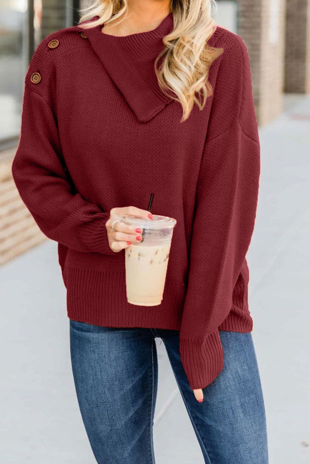 Lorena | Relaxed and timeless winter sweater