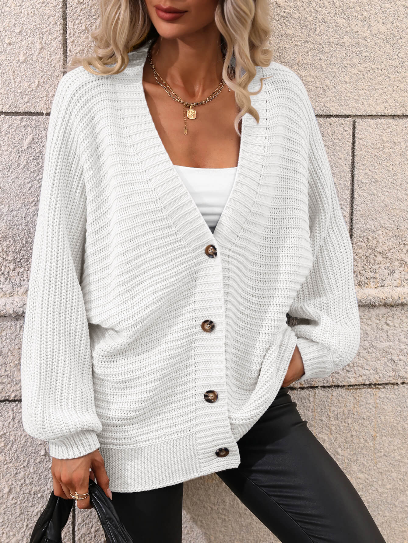 Luisa | Chic and versatile winter cardigan