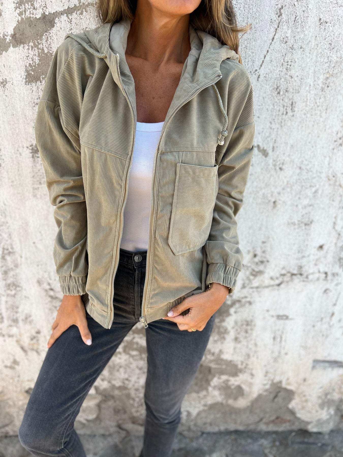 Hilda® | Leisure jacket with hood and zip