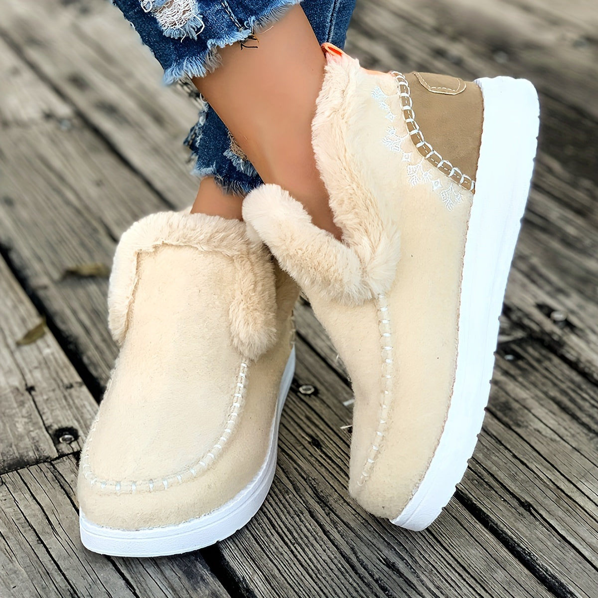 Isabel | Cozy winter slippers for women: fleece lining, PU sole and soft fabric construction