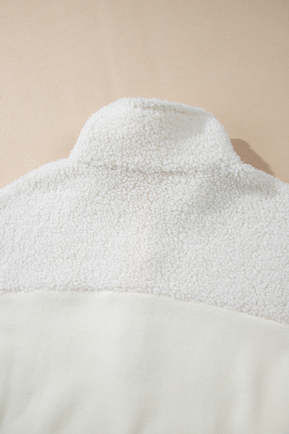 Paula | Fashionable and minimalist winter garment