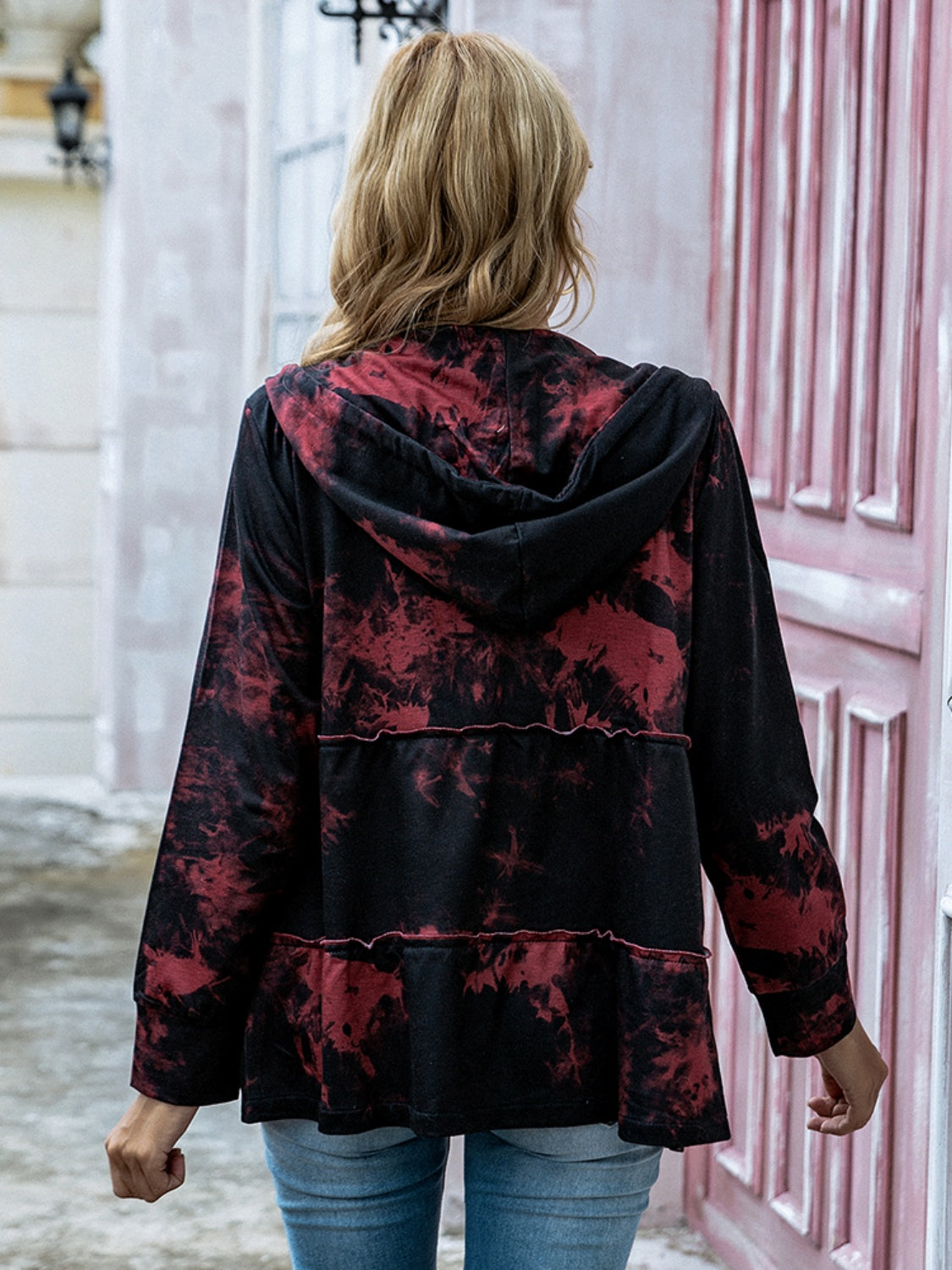 Marta | Shiny long sleeve jacket with drawstring and full size zip