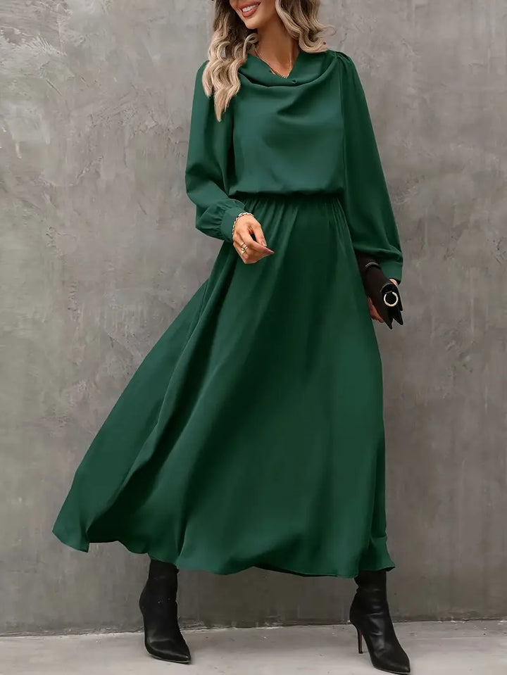 Soraya | Simple and stylish winter dress