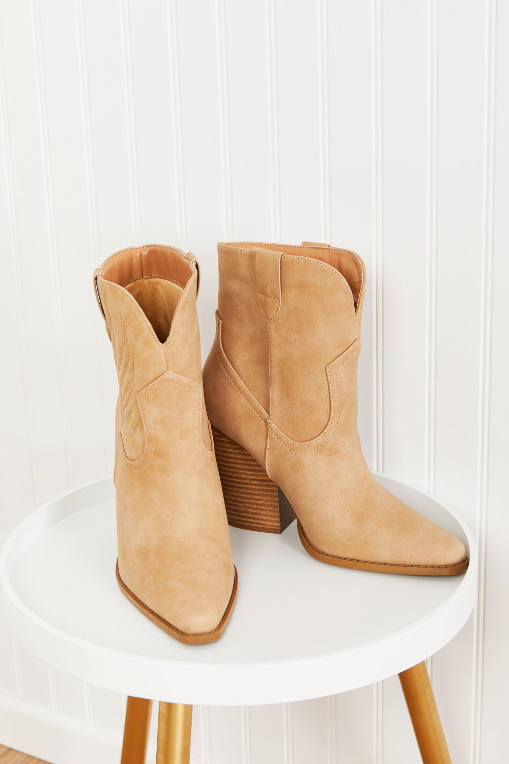 Miranda | Comfortable and stylish orthopedic footwear
