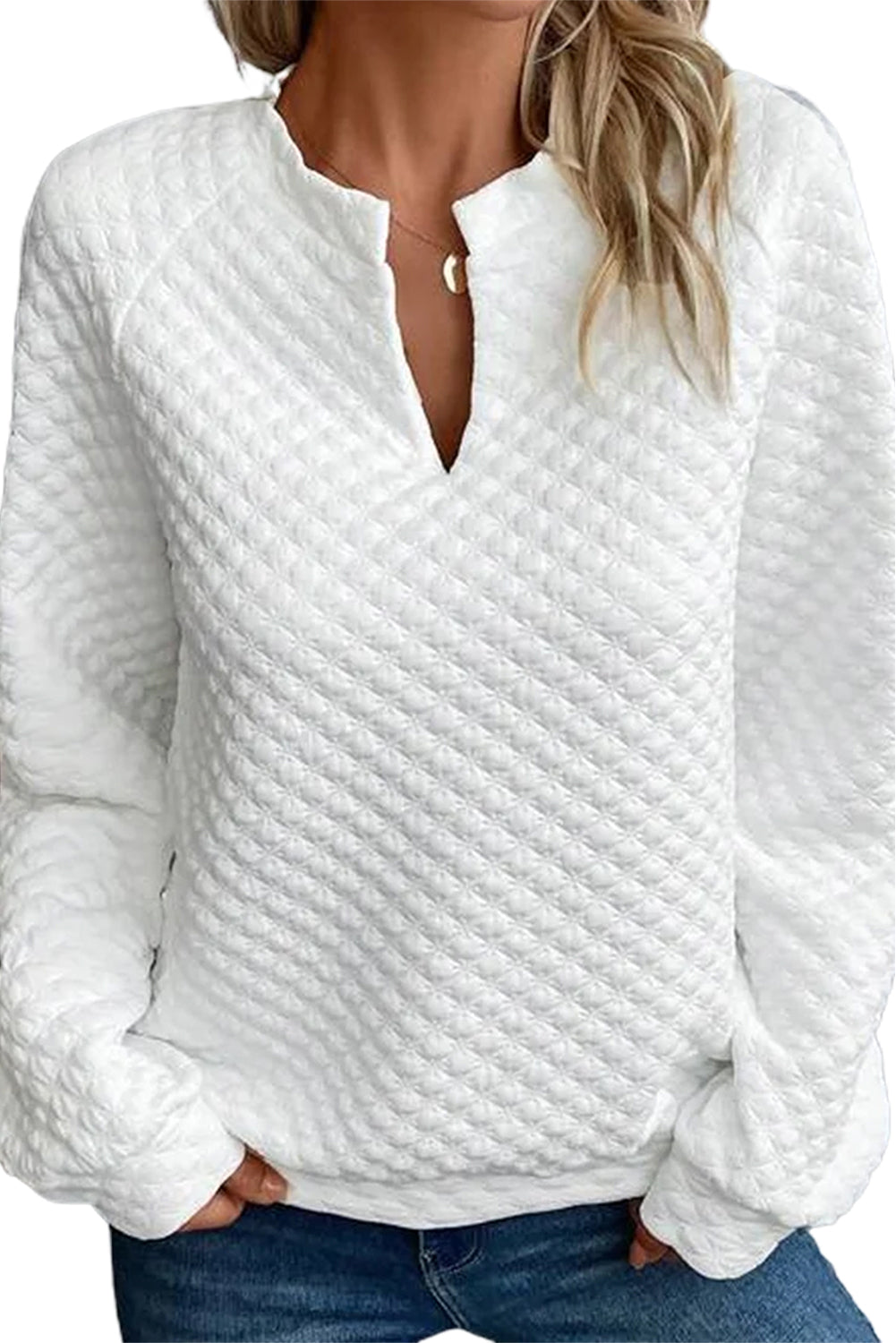 Mariola| Fashionable and uncomplicated winter top
