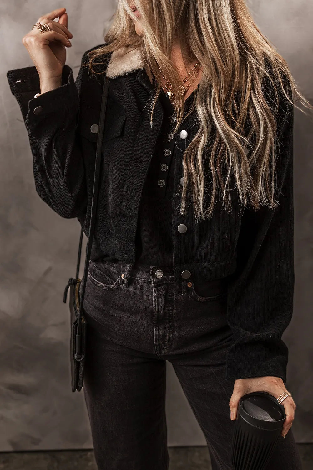 Lilian | Fluffy button-down jacket with collar