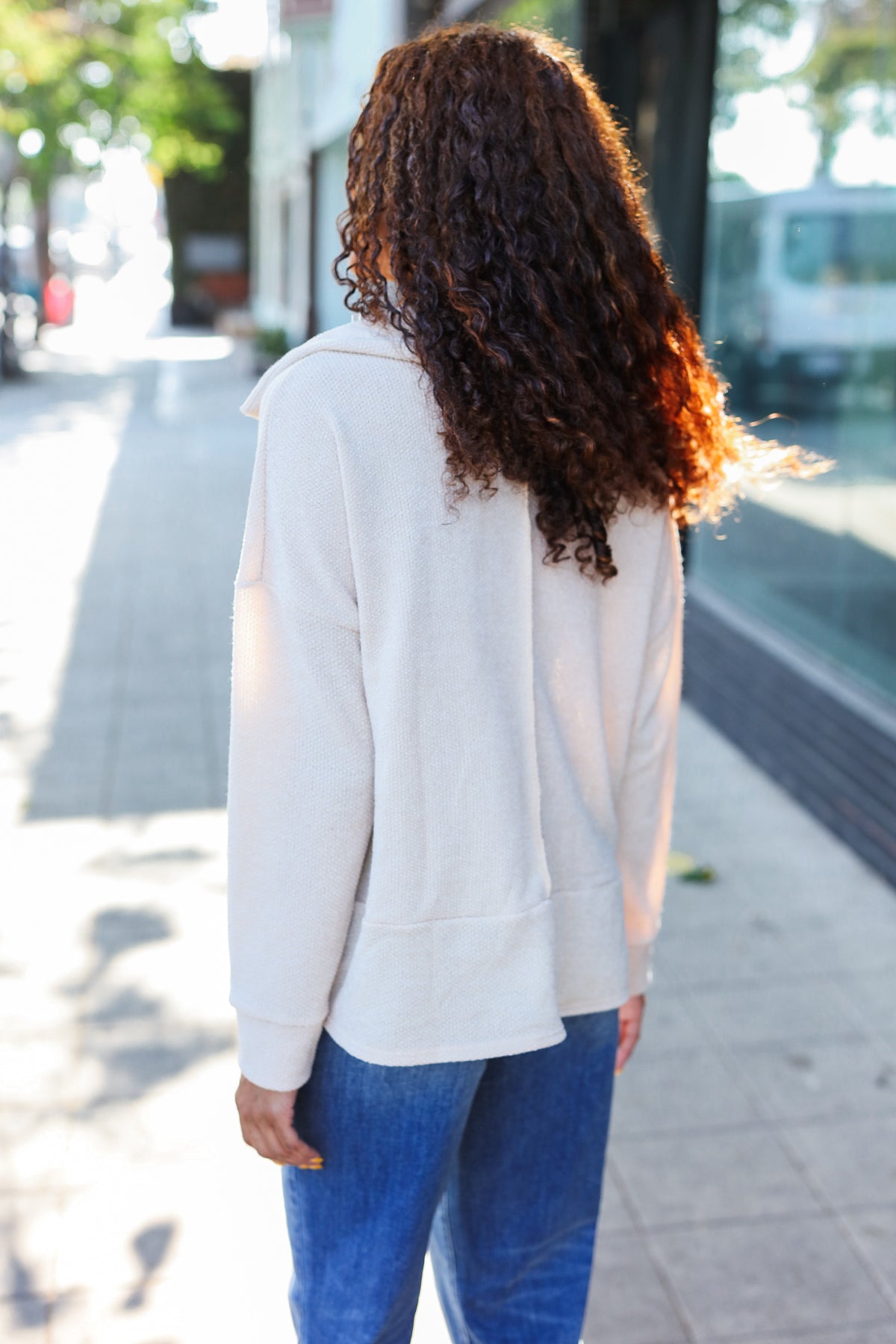 Anke | Easy Living oatmeal knit sweater with a notched neckline and oversized collar