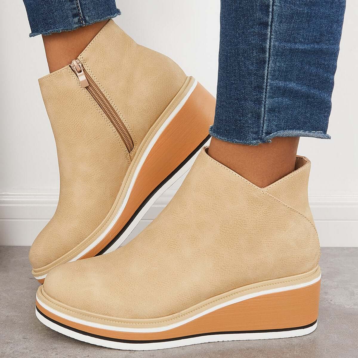 Hana | Casual and supportive orthopedic boots.