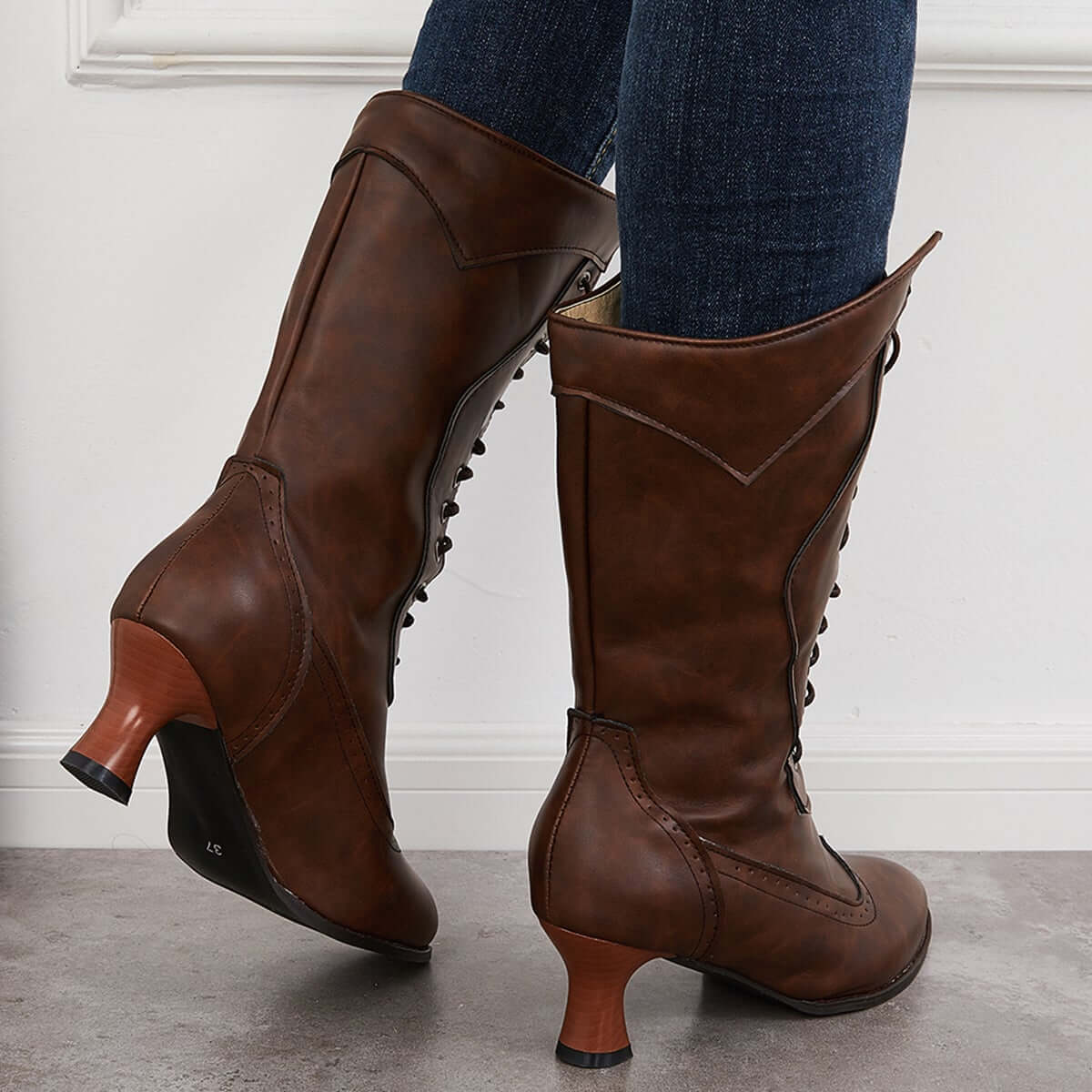 Zaida | Supportive orthopedic boots