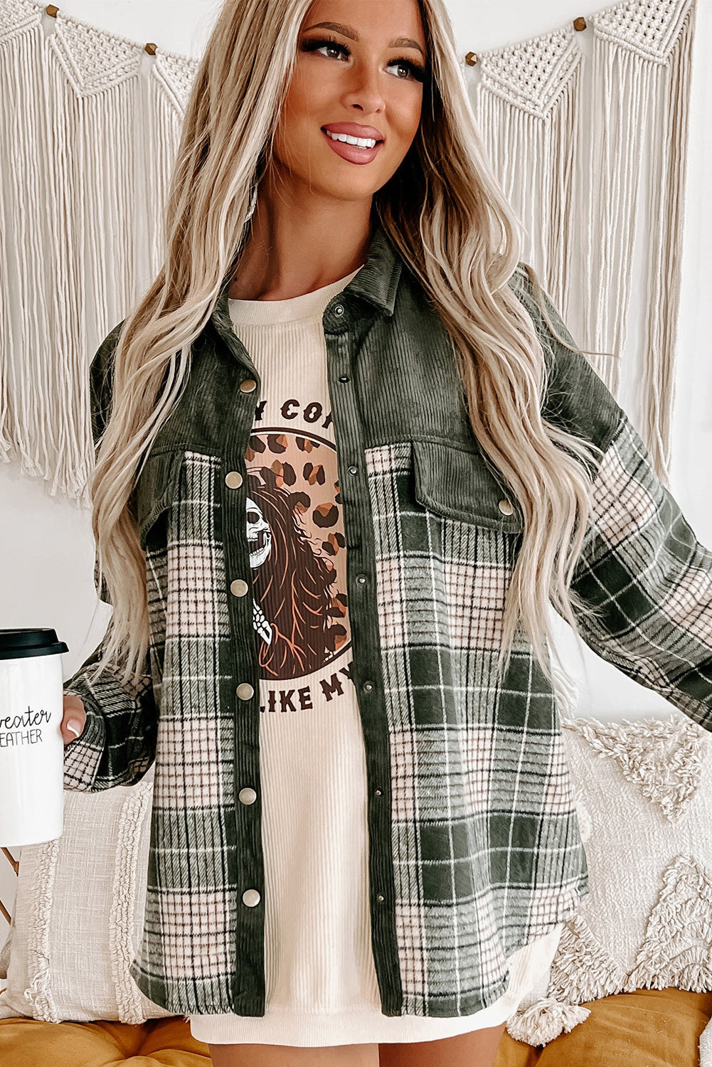Juliana | Trendy and elegant winter clothing item