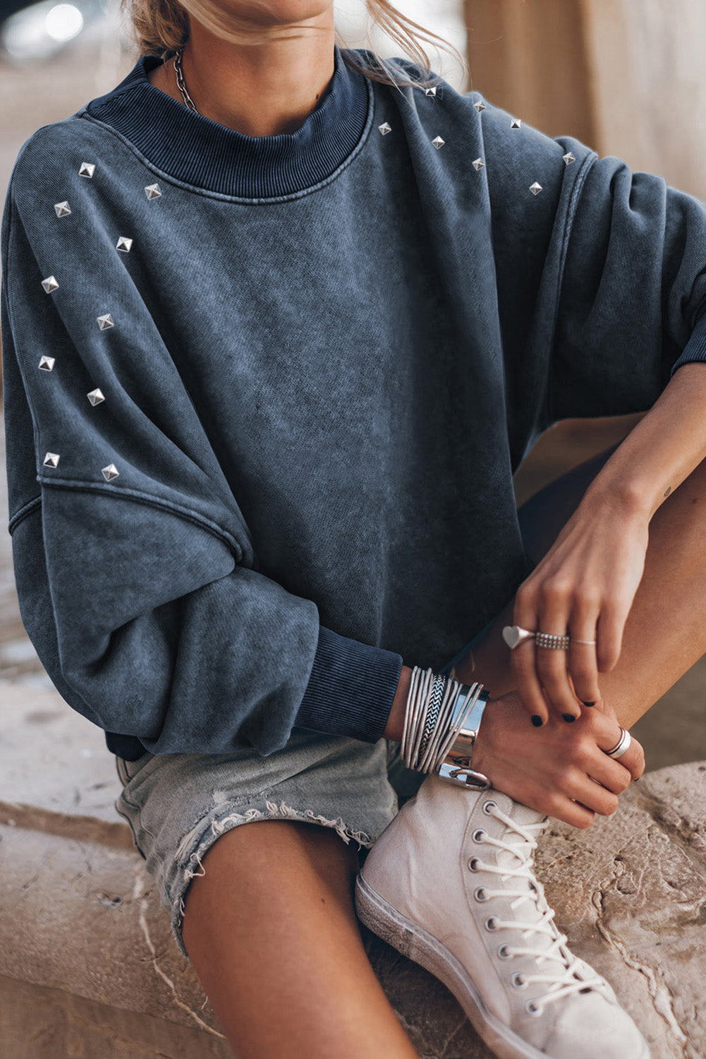 Patricia | Effortless and chic winter garment
