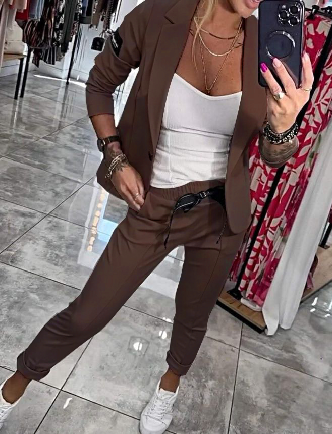 Simone | Elegant cotton jacket and trousers
