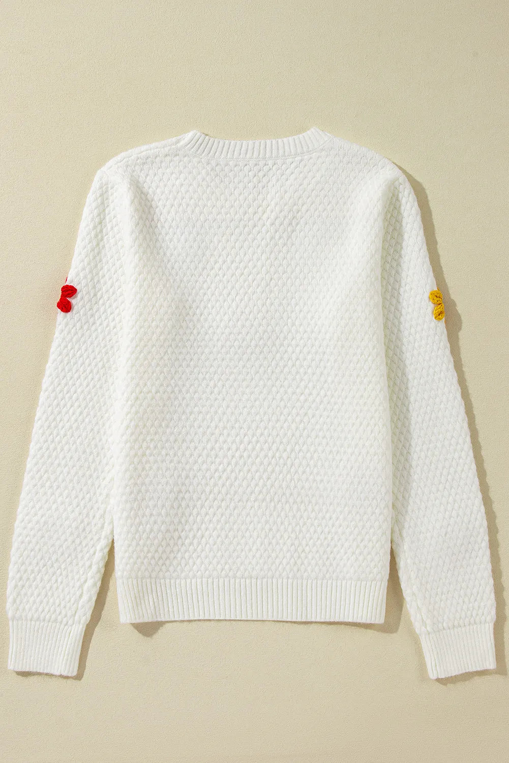 Mia | Sweater with crocheted floral crew neck