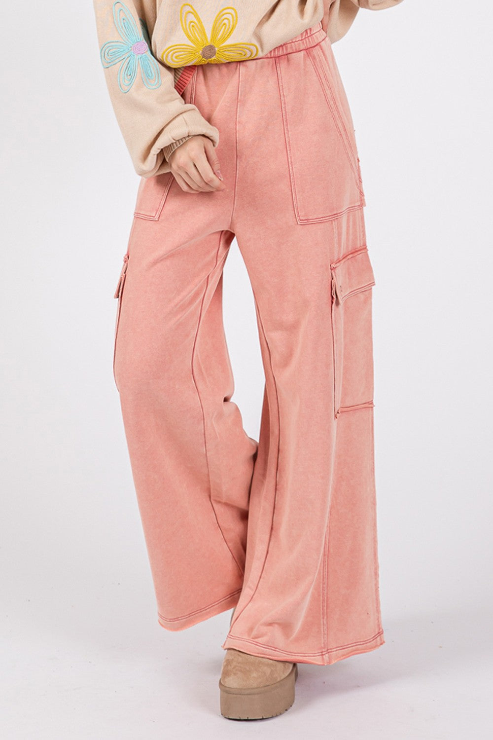 Loretta | Wide-leg trousers in mineral wash knitted terry