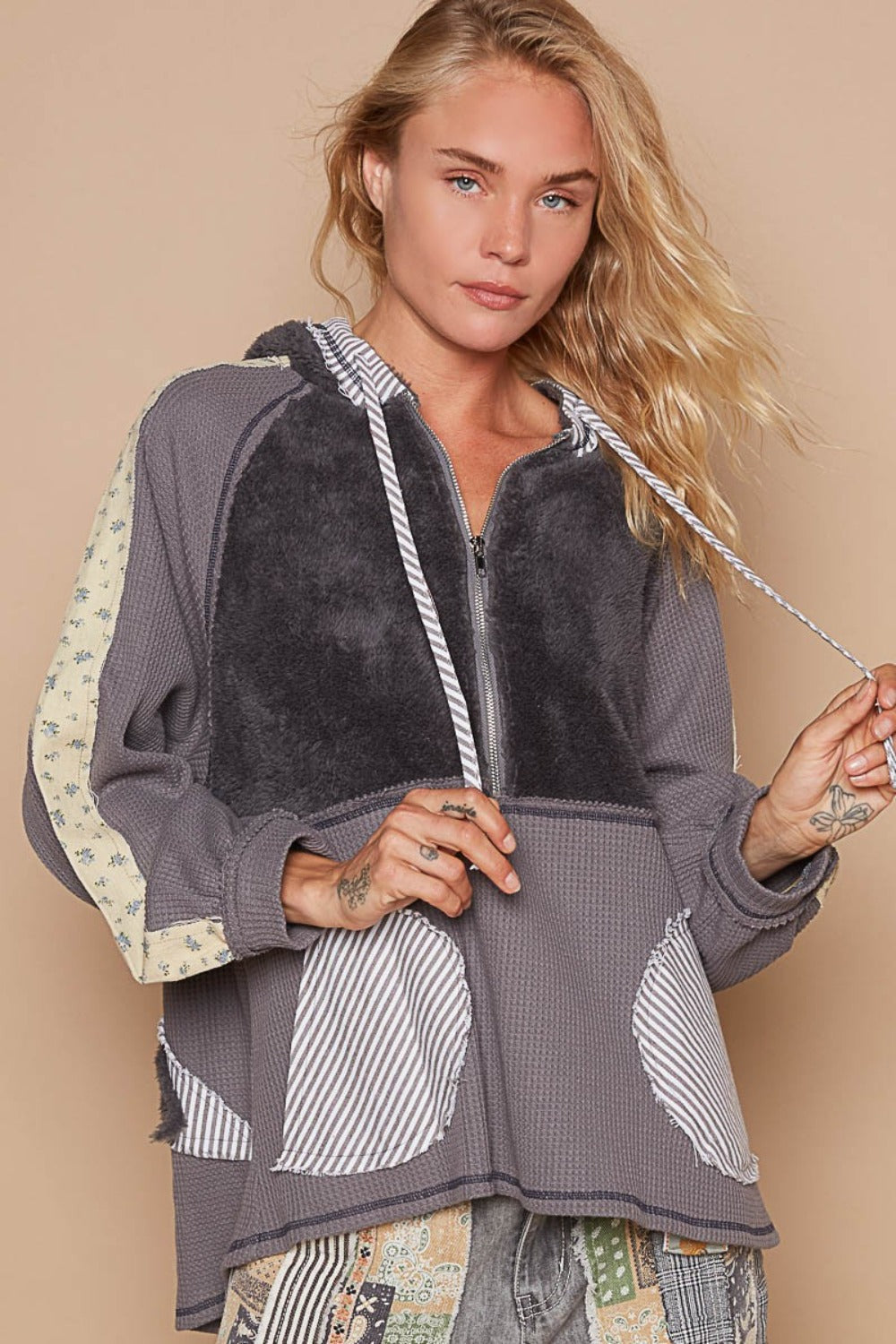 Marlene | Half zip hoodie with fleece blend star patch on the back