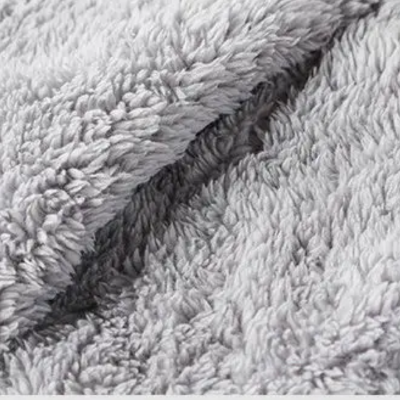 Cristina | Timeless and elegant winter clothing