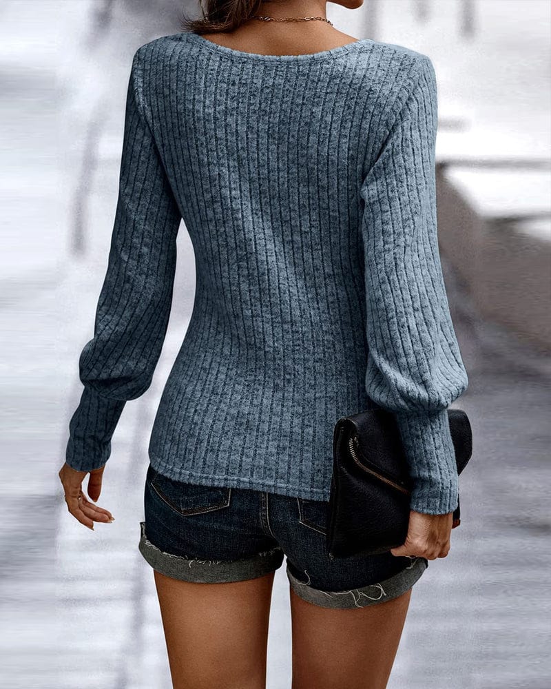 Helga | Fashionable and uncomplicated winter top