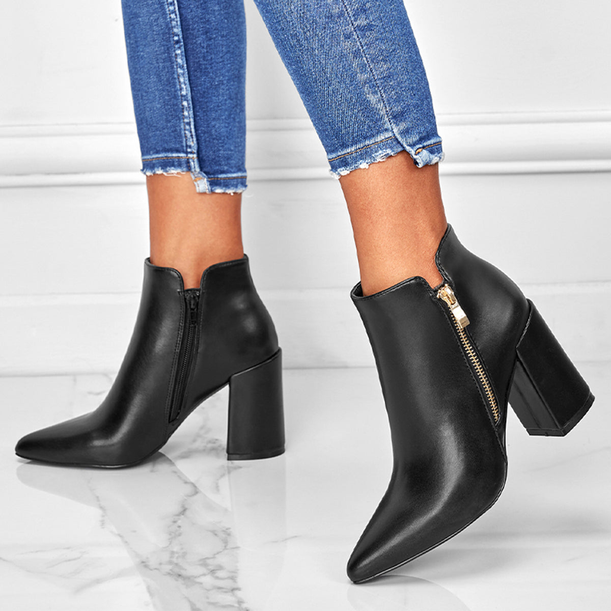 Maria | Fashionable and supportive orthopedic boots.